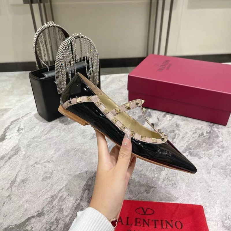 Valentino flat shoes